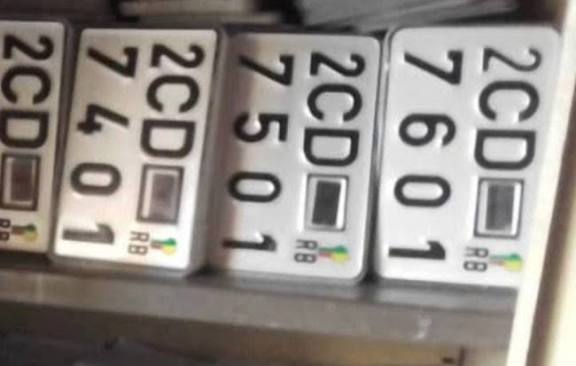 Destruction des plaques d’immatriculation non retirées : L’ANaTT passe à l’action après le 15 octobre 2025