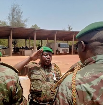 FORCES ARMÉES BÉNINOISES : 53 offi