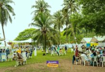 Pentecôte au Bénin : louange, partage et ambiance au « Brunch des Adorateurs